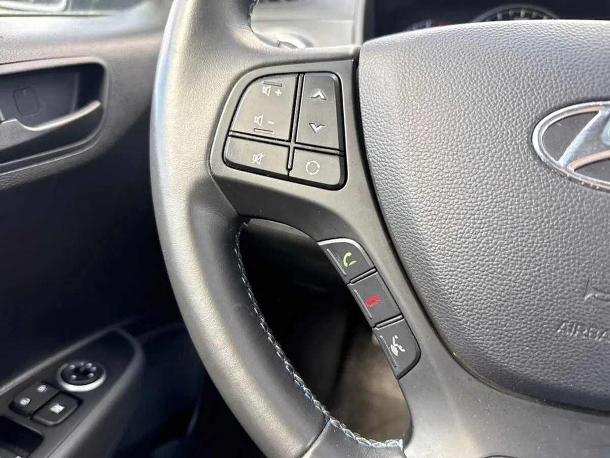 Hyundai i10 usata a Bolzano (11)