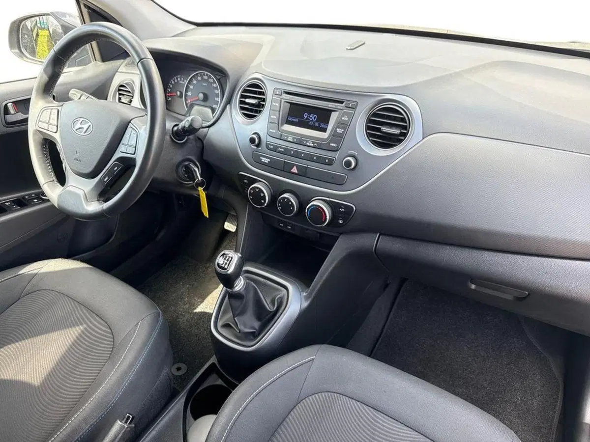 Hyundai i10 usata a Bolzano (8)