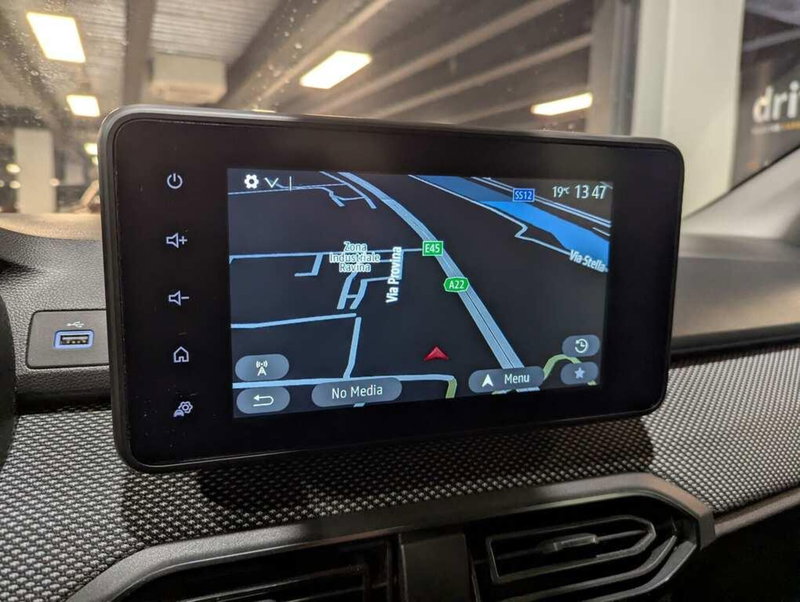 Dacia Jogger usata a Bolzano (15)