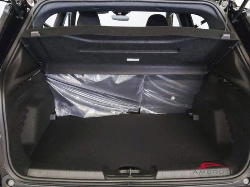 Jeep Avenger nuova a Perugia (9)