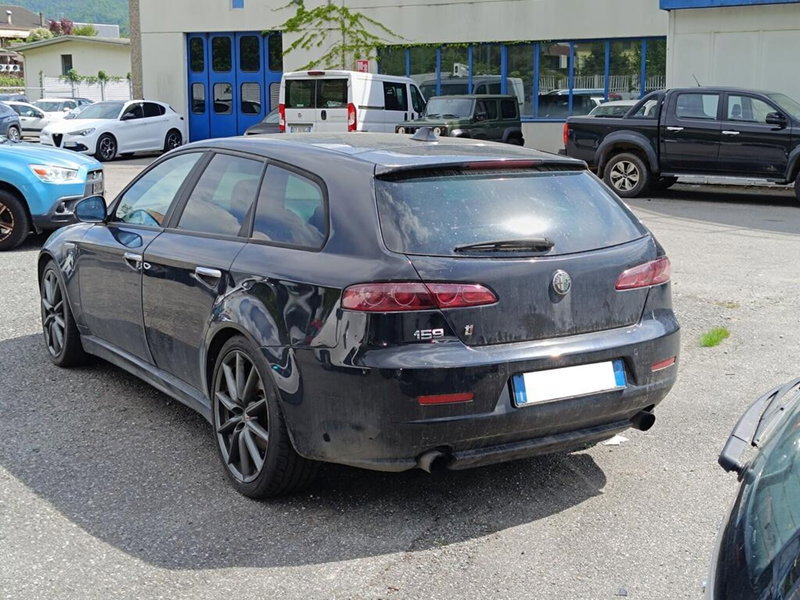 Alfa Romeo 159 SportWagon usata a Sondrio (5)