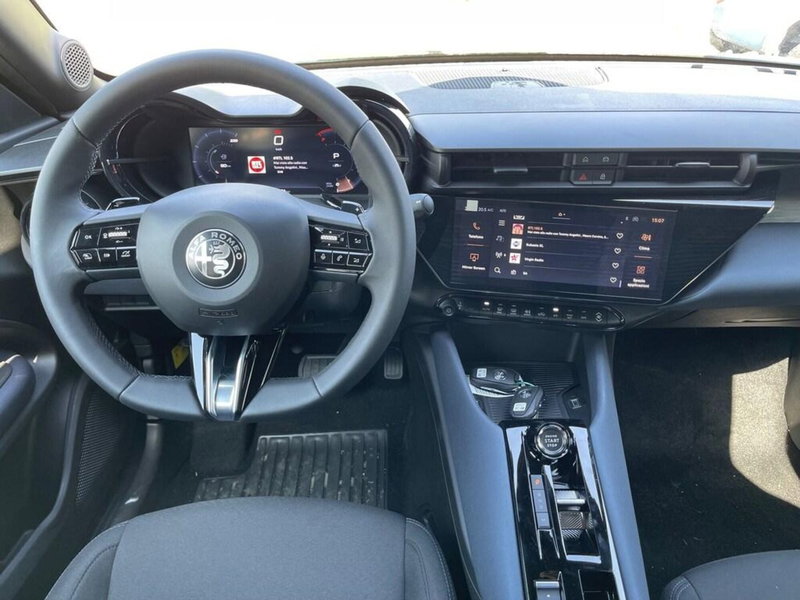 Alfa Romeo Junior nuova a Sondrio (11)