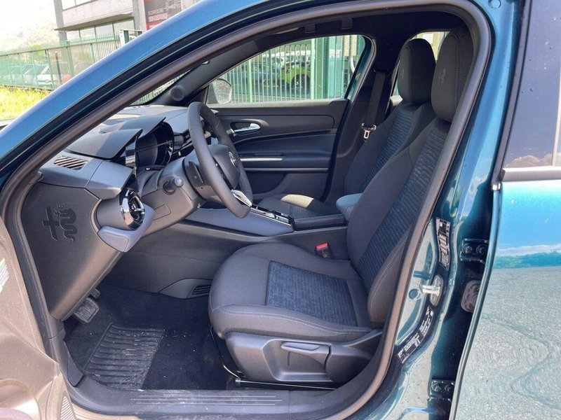 Alfa Romeo Junior nuova a Sondrio (9)