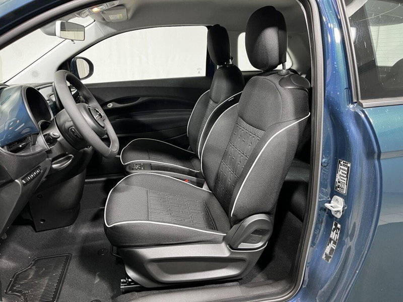 Fiat 500 Cabrio nuova a Sondrio (10)