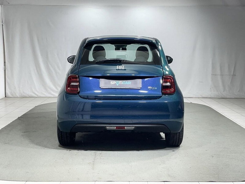 Fiat 500 Cabrio nuova a Sondrio (4)