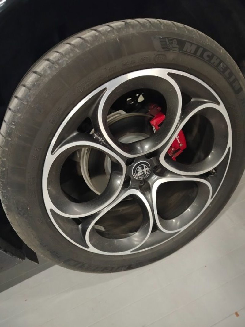 Alfa Romeo Stelvio usata a Forlì-Cesena (11)