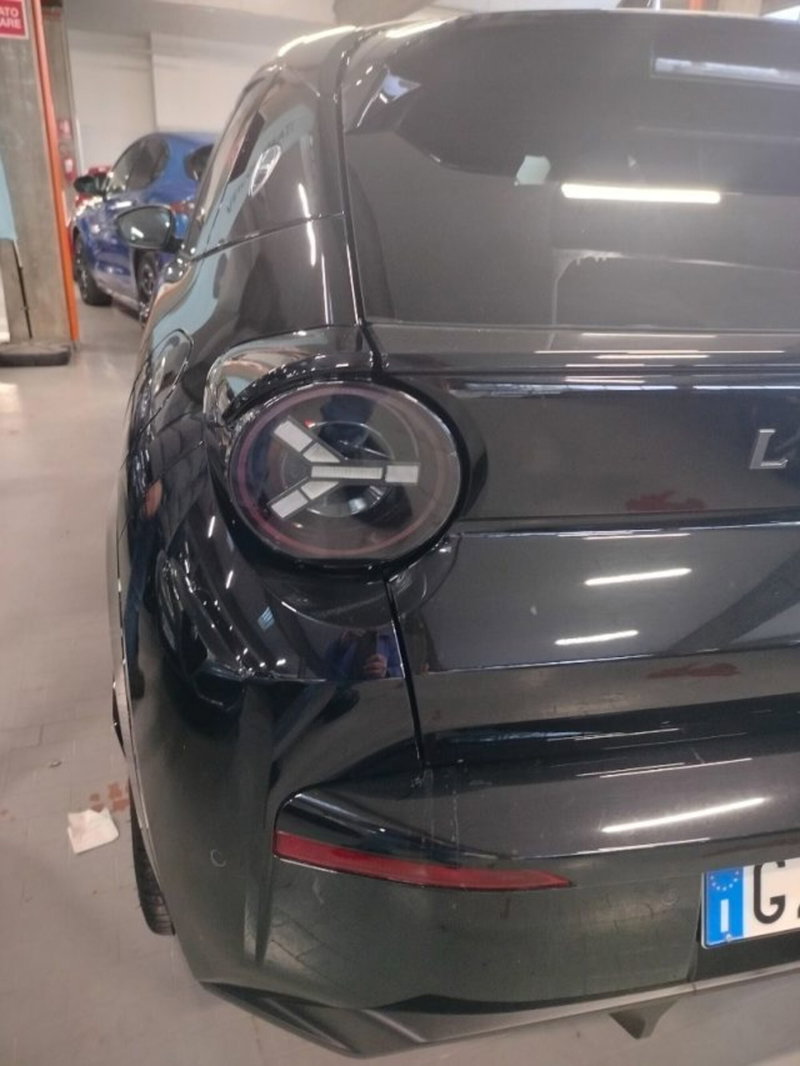 Lancia Ypsilon usata a Forlì-Cesena (10)