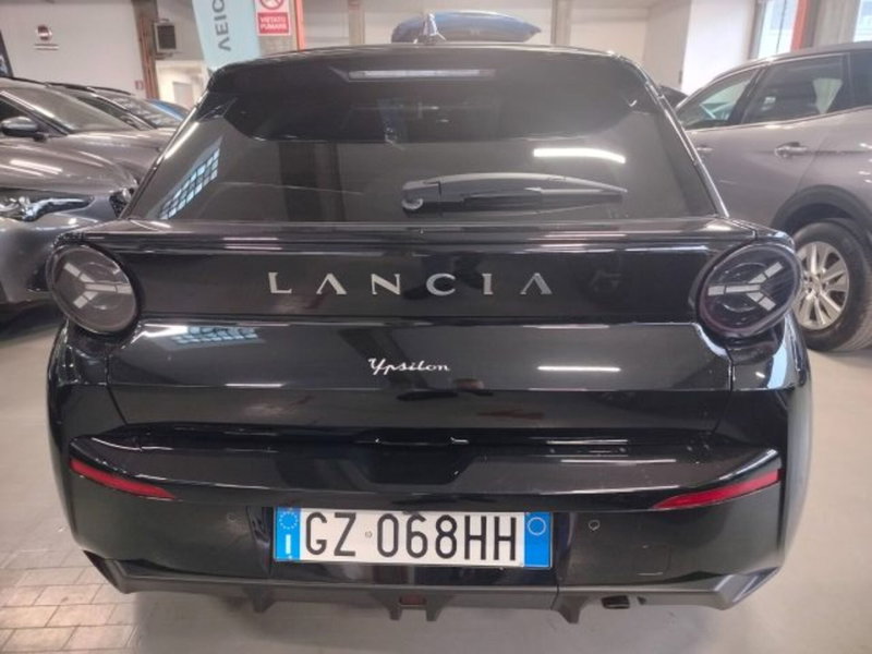 Lancia Ypsilon usata a Forlì-Cesena (6)