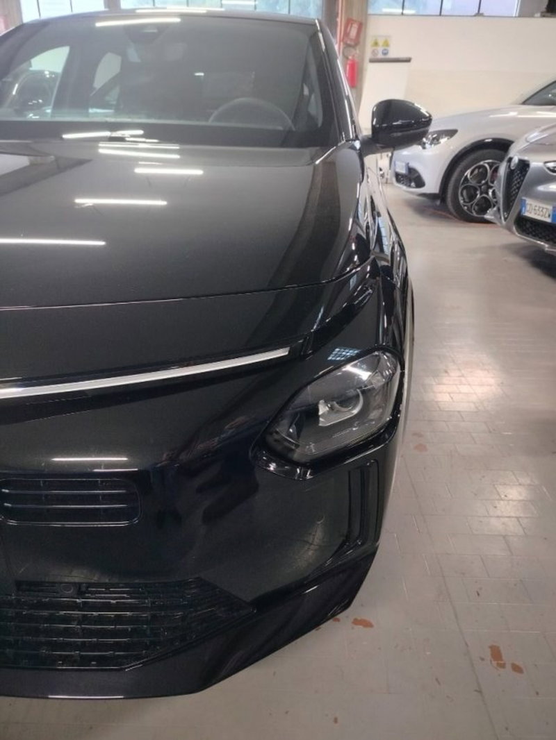 Lancia Ypsilon usata a Forlì-Cesena (8)