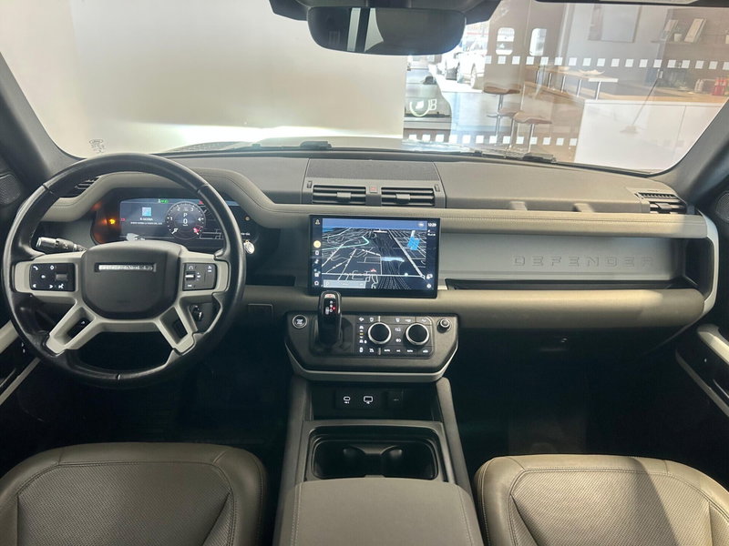 Land Rover Defender usata a Napoli (4)