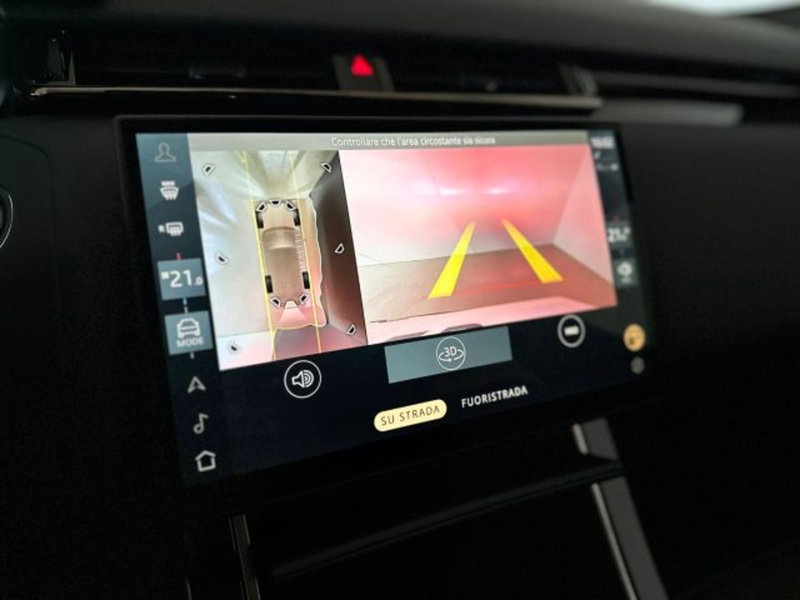 Land Rover Range Rover Velar usata a Modena (11)