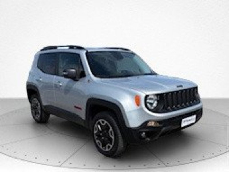 Jeep Renegade usata a Macerata (2)