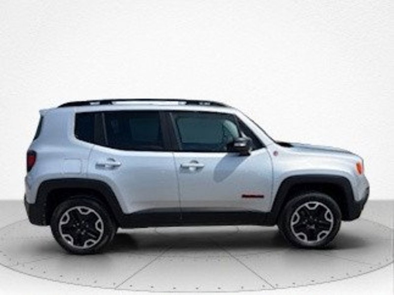 Jeep Renegade usata a Macerata (5)