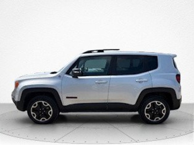 Jeep Renegade usata a Macerata (6)