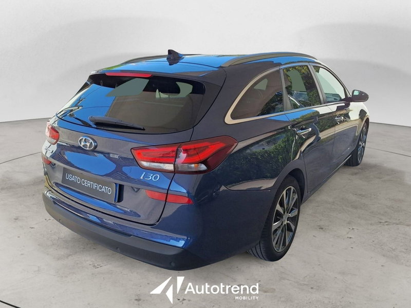 Hyundai i30 Station Wagon usata a Bari (2)