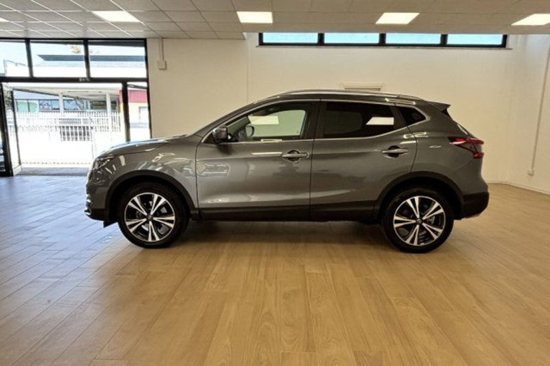 Nissan Qashqai usata a Latina (4)