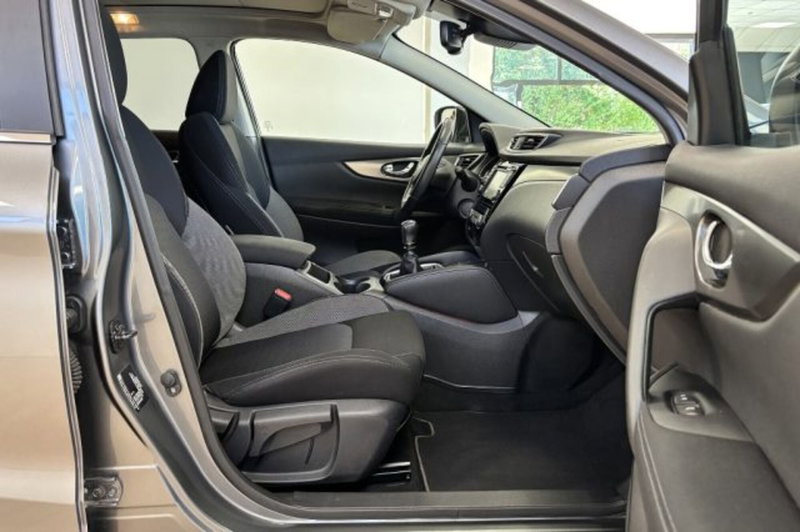 Nissan Qashqai usata a Latina (8)
