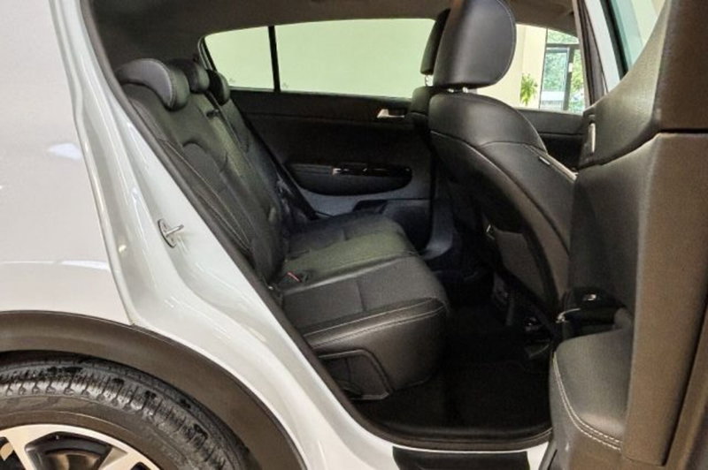 Kia Sportage usata a Latina (9)