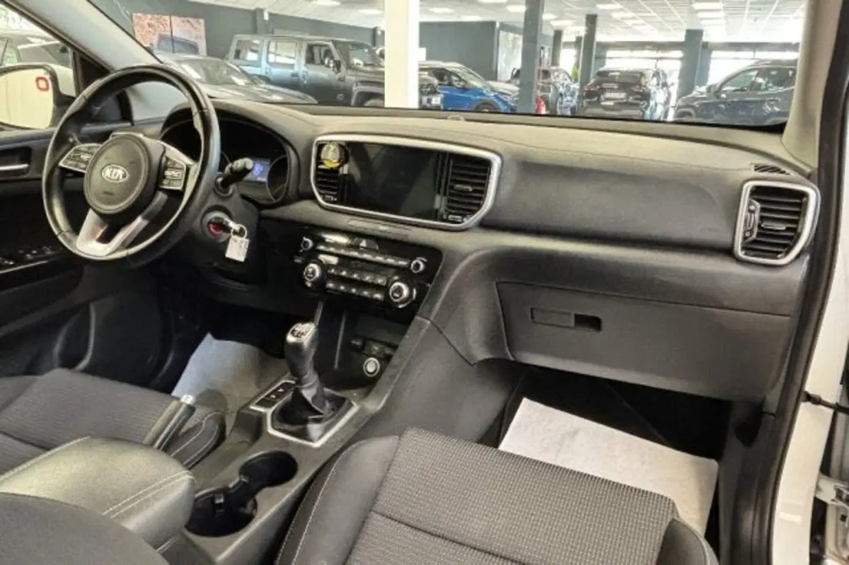 Kia Sportage usata a Latina (9)