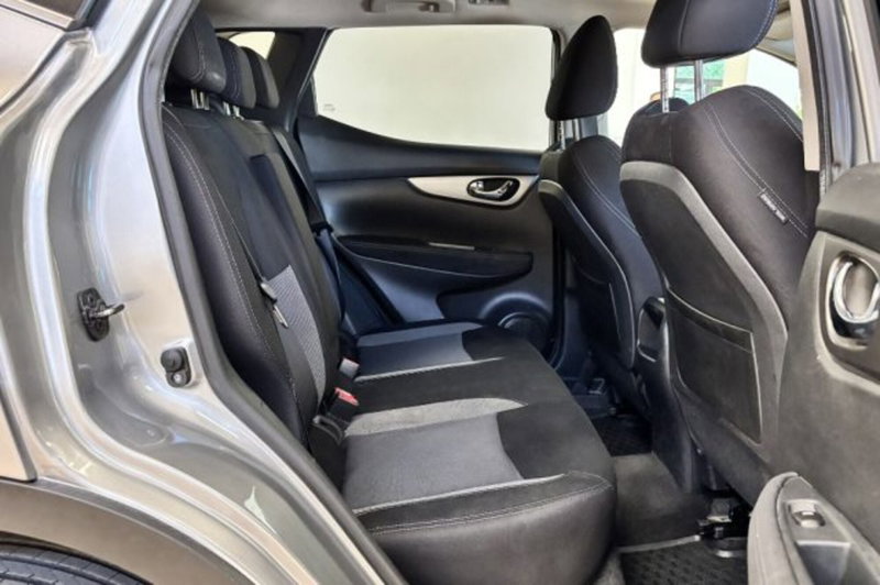 Nissan Qashqai usata a Latina (10)