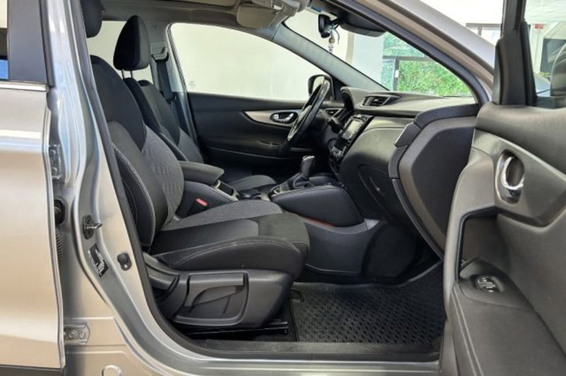 Nissan Qashqai usata a Latina (8)