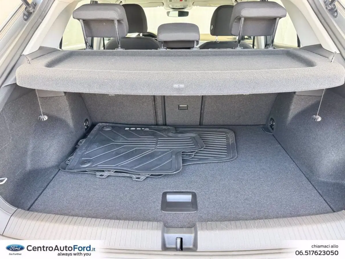 Volkswagen T-Roc usata a Roma (11)