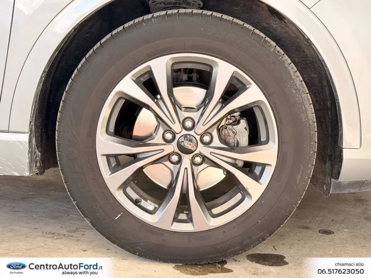 Ford Kuga usata a Roma (13)