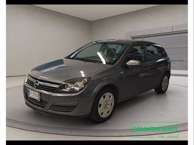 Opel Astra 1.4 16V Twinport 5 porte Enjoy del 2005 usata a Catania