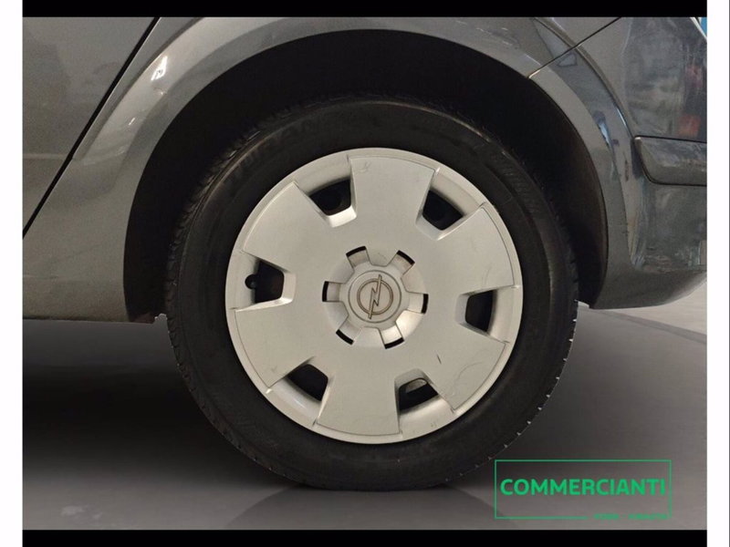 Opel Astra usata a Catania (18)