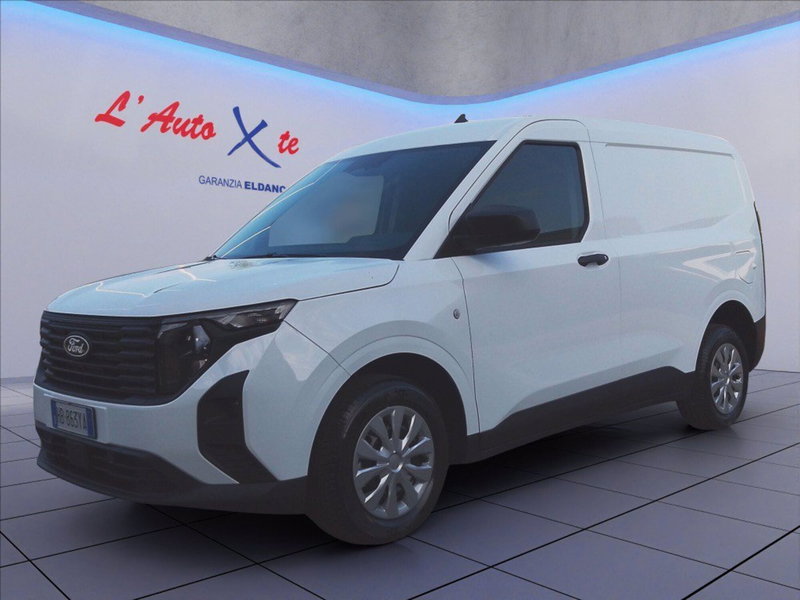 Ford Transit Courier Furgone nuova a Milano (3)