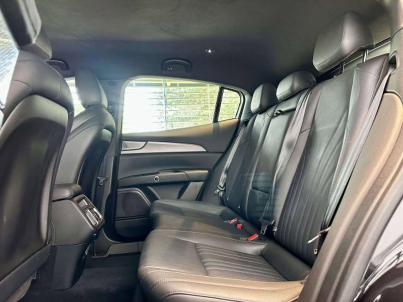 Maserati Grecale usata a Torino (11)