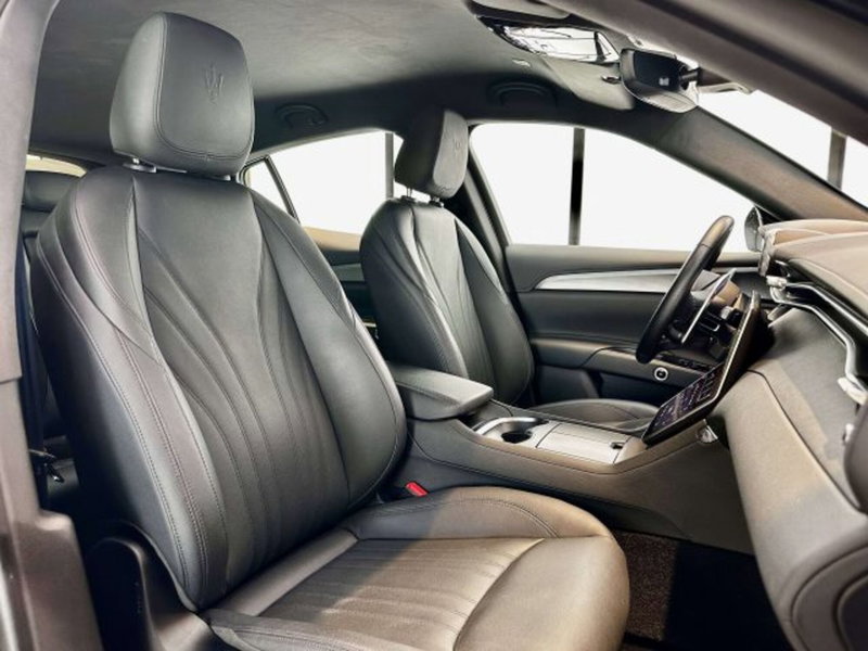 Maserati Grecale usata a Torino (13)