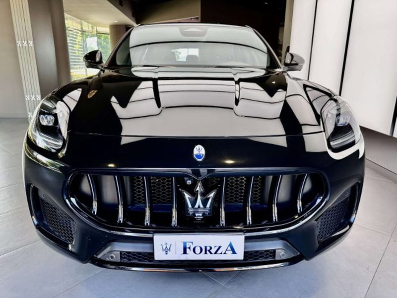 Maserati Grecale usata a Torino (2)