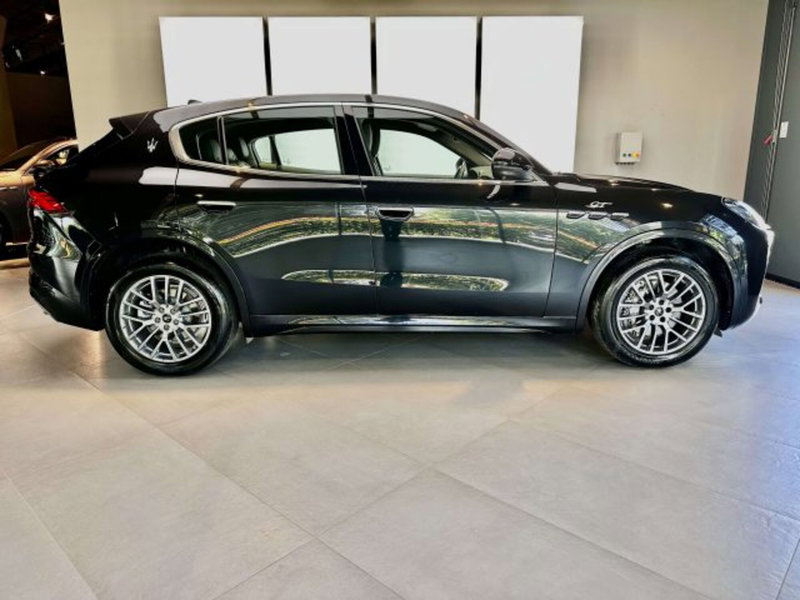 Maserati Grecale usata a Torino (4)