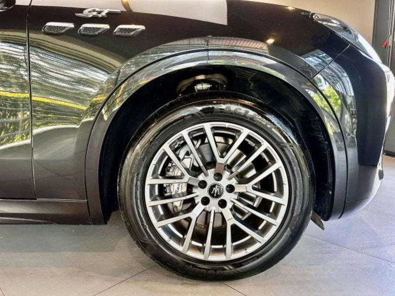 Maserati Grecale usata a Torino (5)