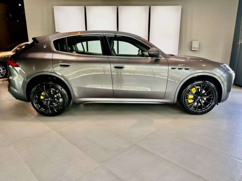 Maserati Grecale usata a Torino (4)