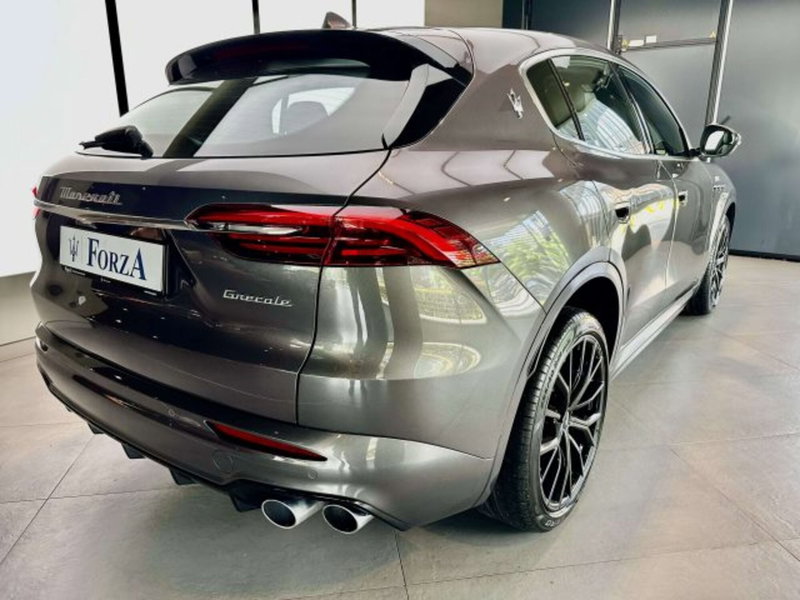 Maserati Grecale usata a Torino (6)
