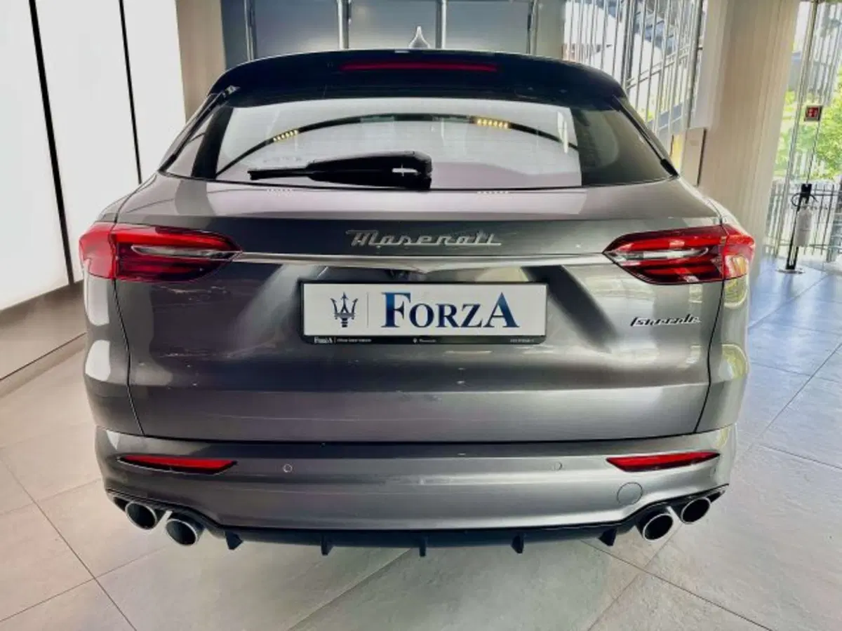Maserati Grecale usata a Torino (7)
