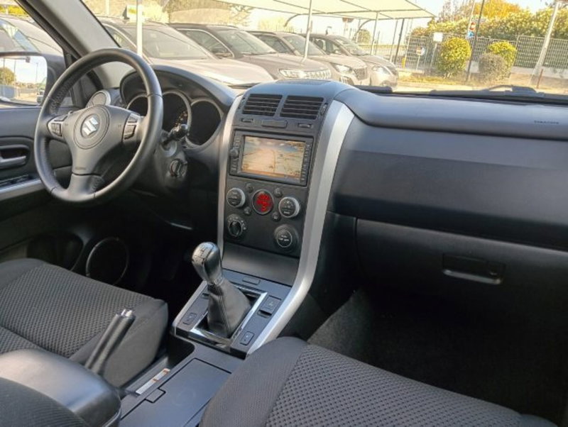 Suzuki Grand Vitara usata a Brescia (19)