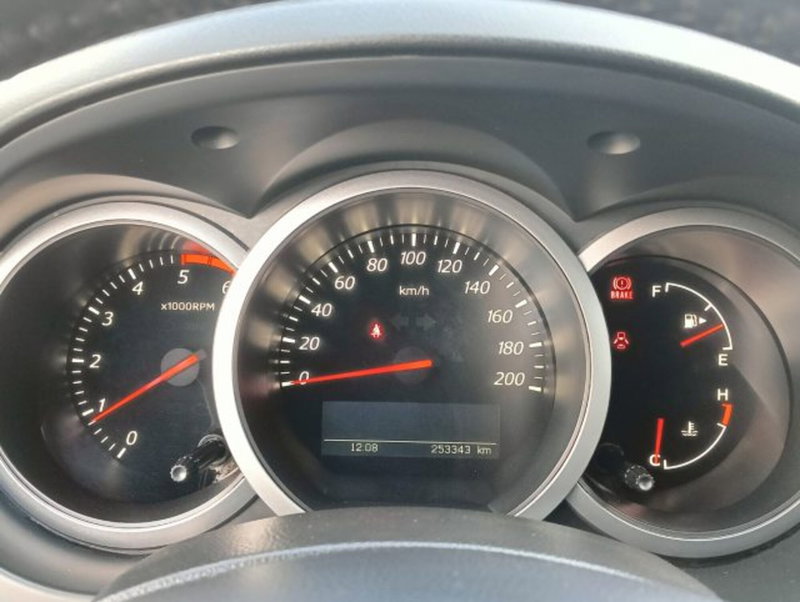 Suzuki Grand Vitara usata a Brescia (7)