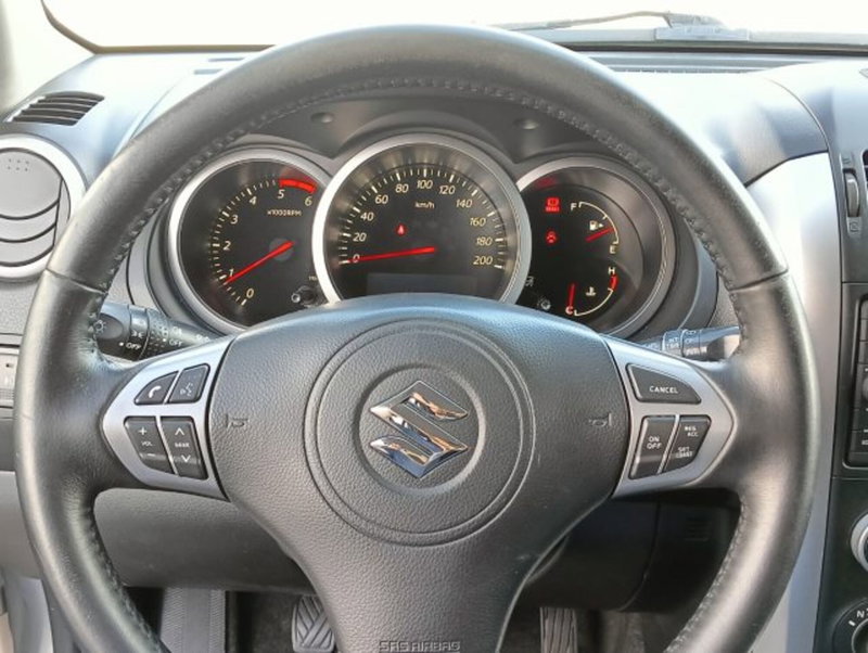 Suzuki Grand Vitara usata a Brescia (8)