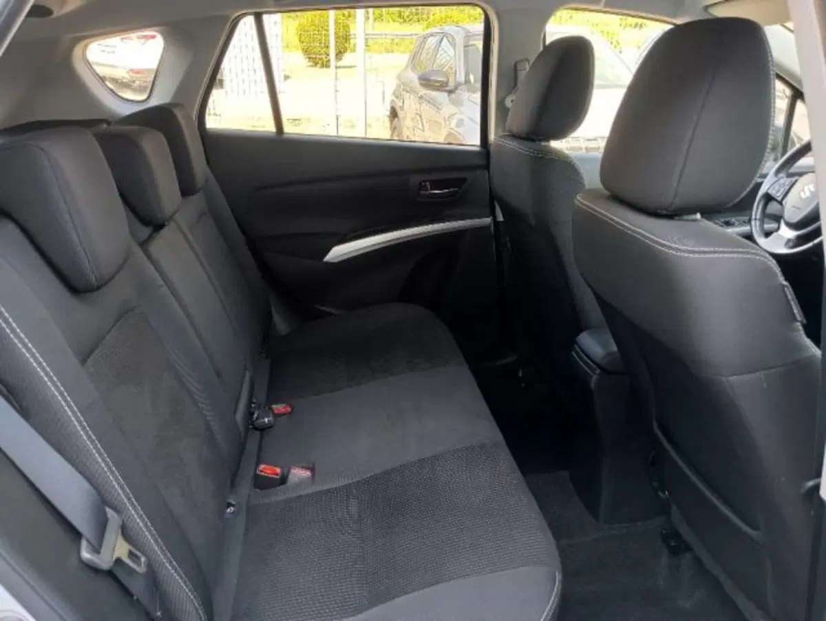Suzuki S-Cross usata a Brescia (17)