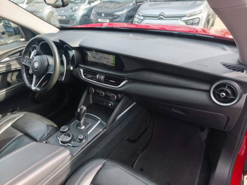 Alfa Romeo Stelvio usata a Firenze (17)
