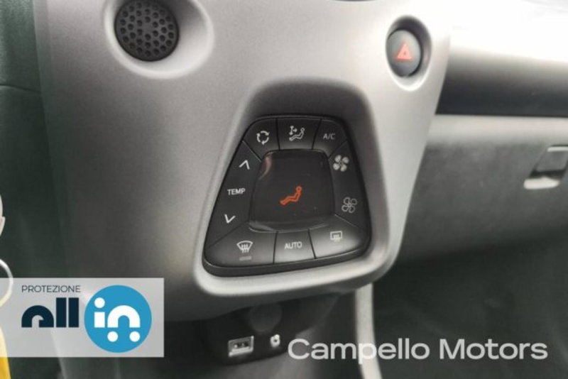 Toyota Aygo usata a Venezia (11)