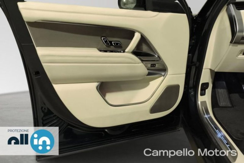 Land Rover Range Rover usata a Venezia (13)