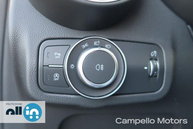 Alfa Romeo Stelvio nuova a Venezia (16)