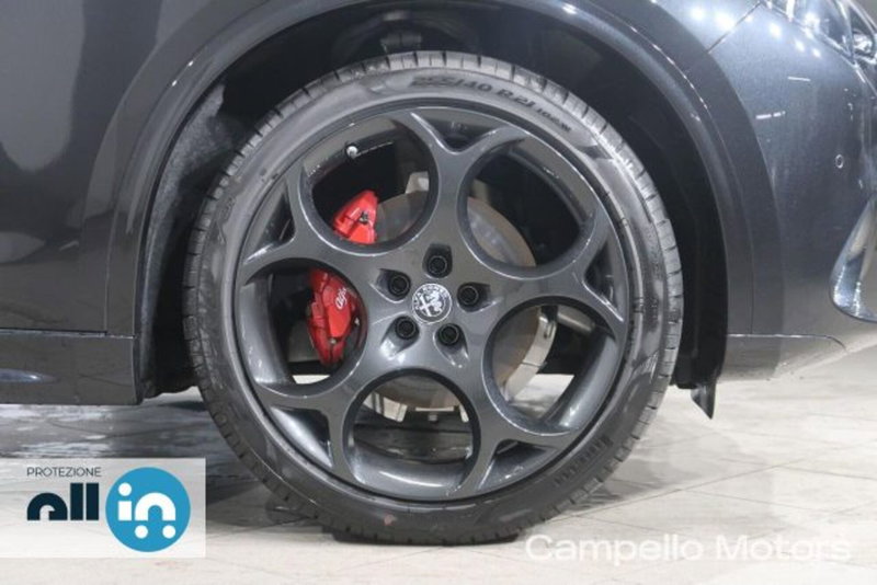 Alfa Romeo Stelvio nuova a Venezia (20)