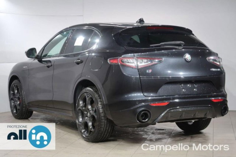 Alfa Romeo Stelvio nuova a Venezia (3)