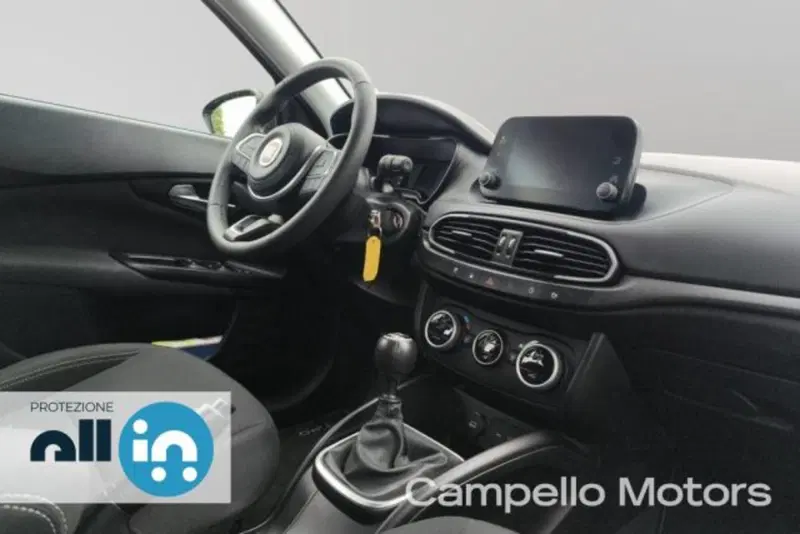 Fiat Tipo Station Wagon usata a Venezia (14)