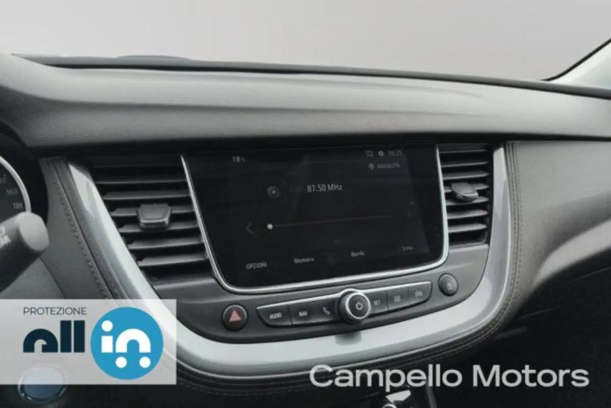 Opel Grandland X usata a Venezia (10)